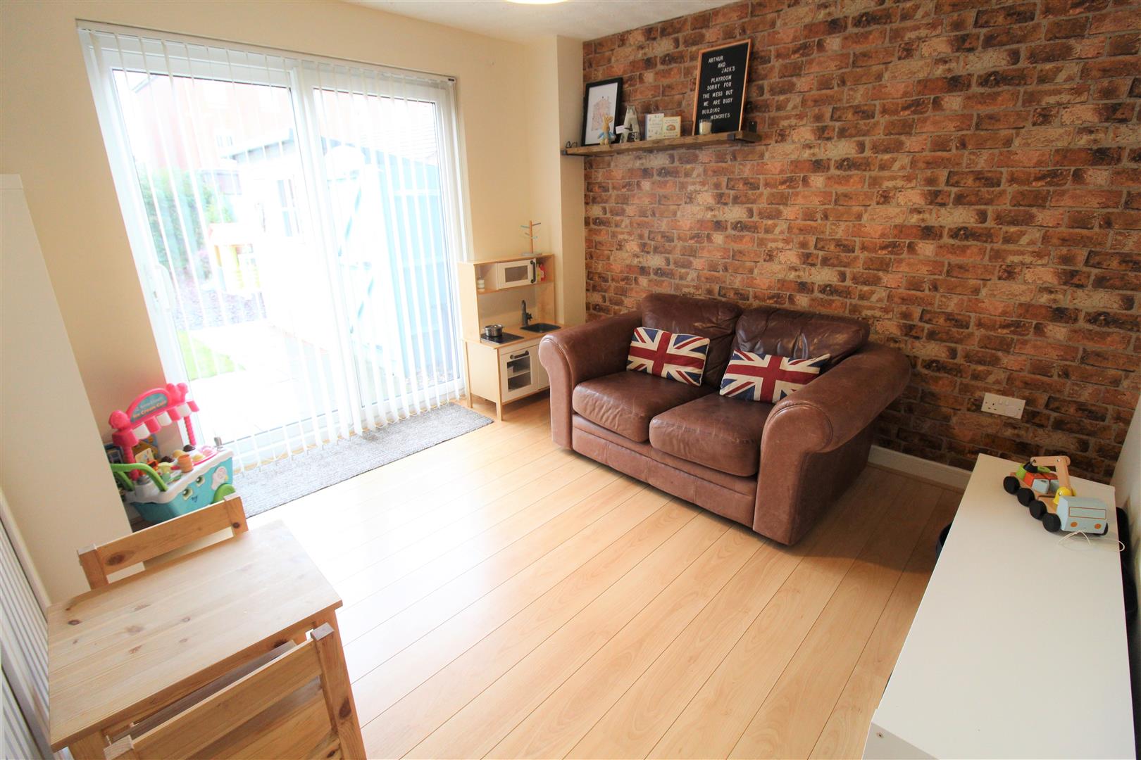 Doulton Grove, Baddeley Green, Stoke-On-Trent